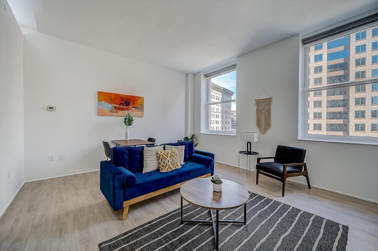 Frontdesk Lofts At 629 Euclid Downtown Cleveland 아파트 객실 사진